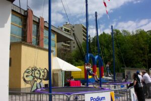 Lire la suite à propos de l’article fun trampoline élastique