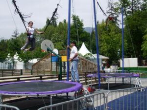 Lire la suite à propos de l’article fun trampoline élastique