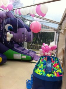Lire la suite à propos de l’article anniversaire enfants châteaux gonflables