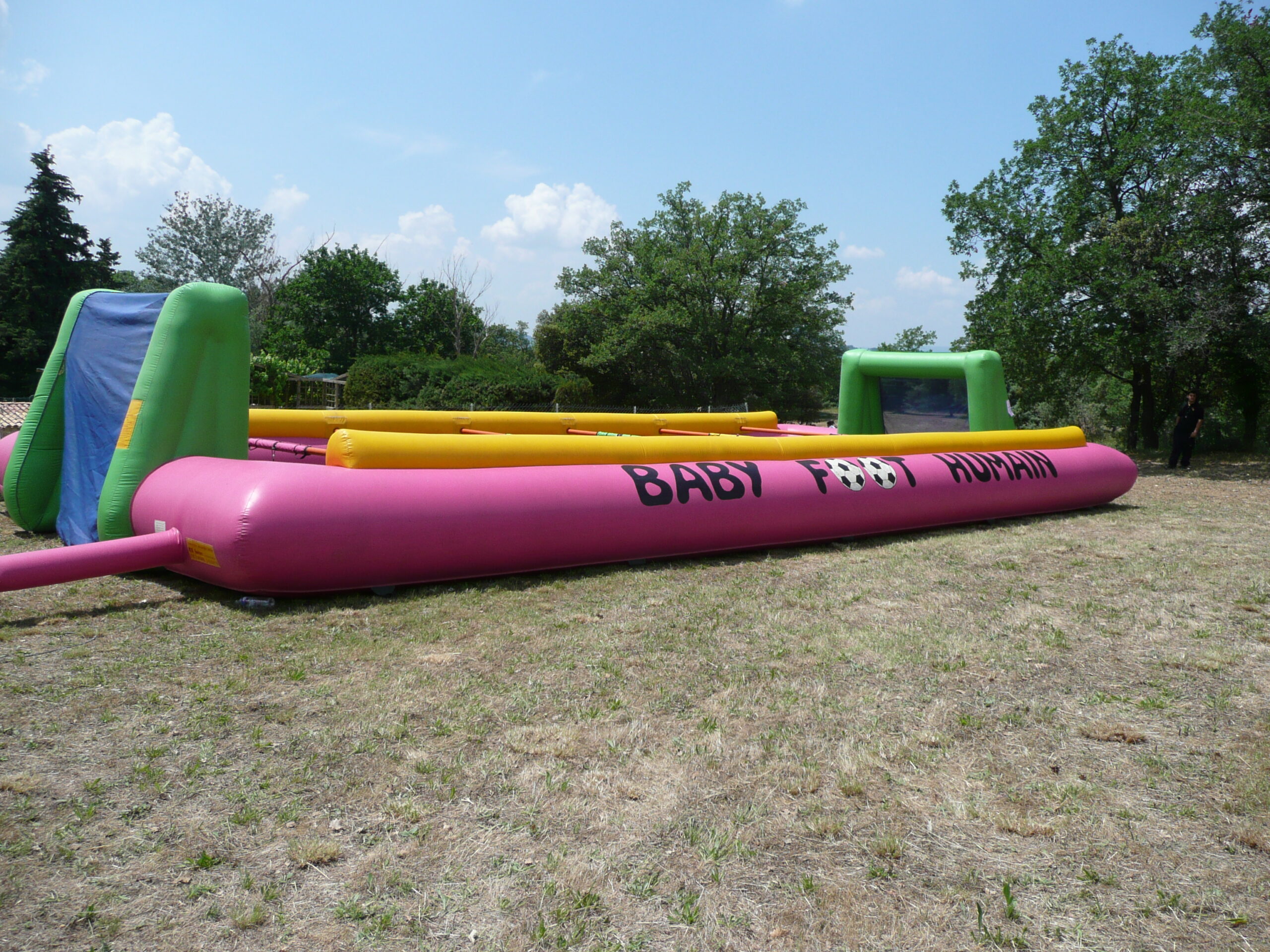 Lire la suite à propos de l’article babyfoot humain