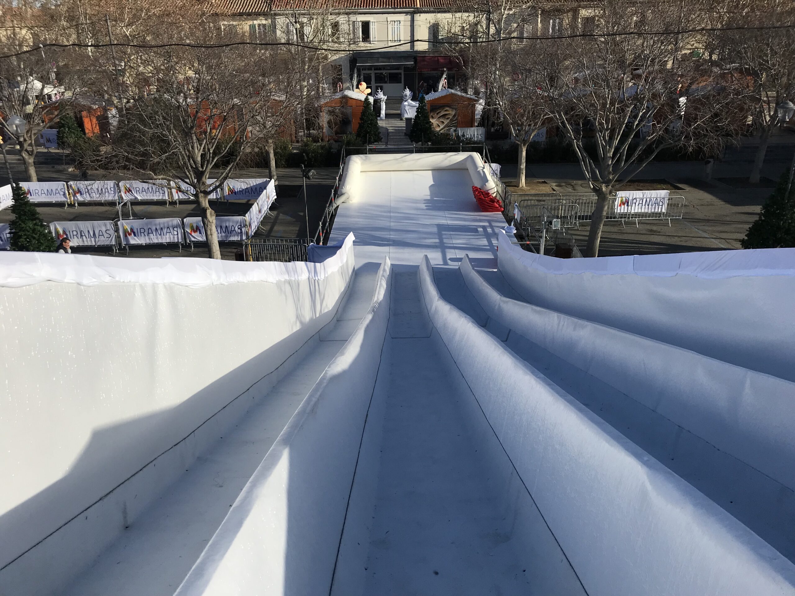 Lire la suite à propos de l’article Location de piste de luge synthétique Gard (30)